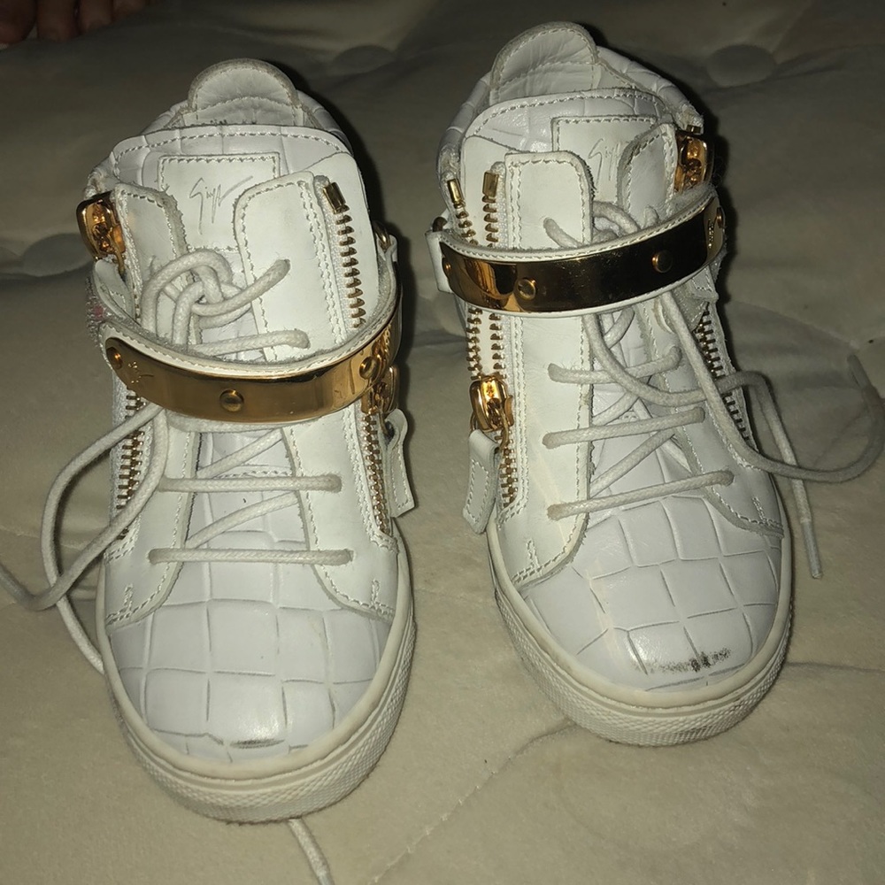 Guiseppe Zanotti sneakers